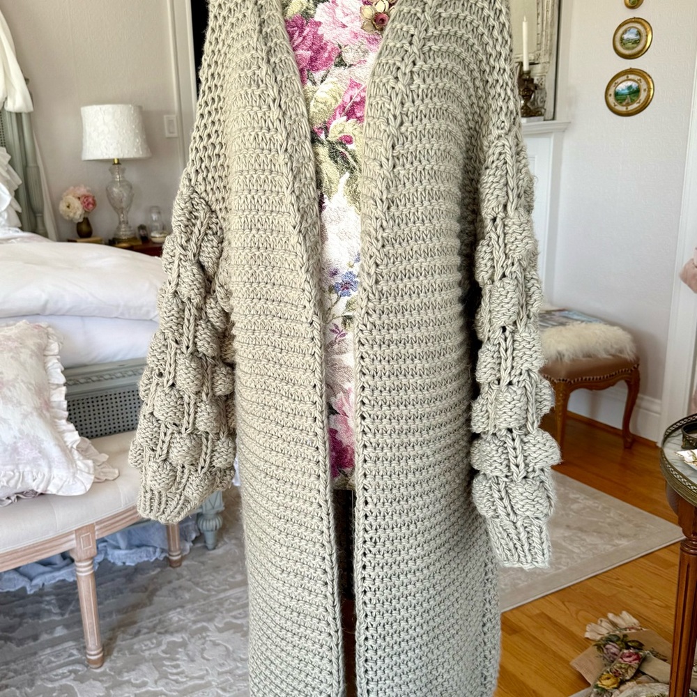 Malibu Bum Grey Chunky Knit Long Cardigan with Textured Sleeves L